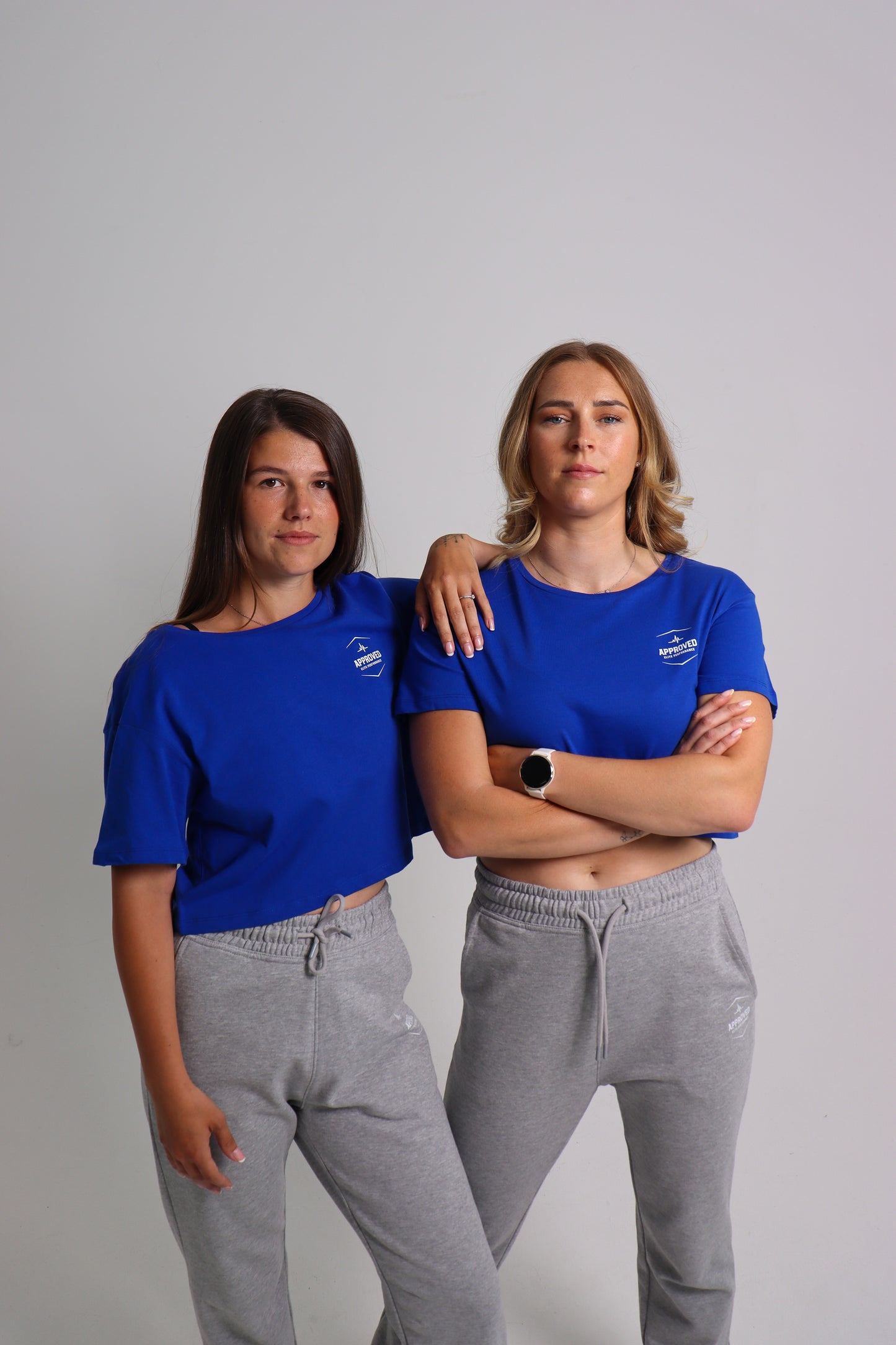 Stage 1-3 | Performance Crop T-Shirt | Ice White Logo